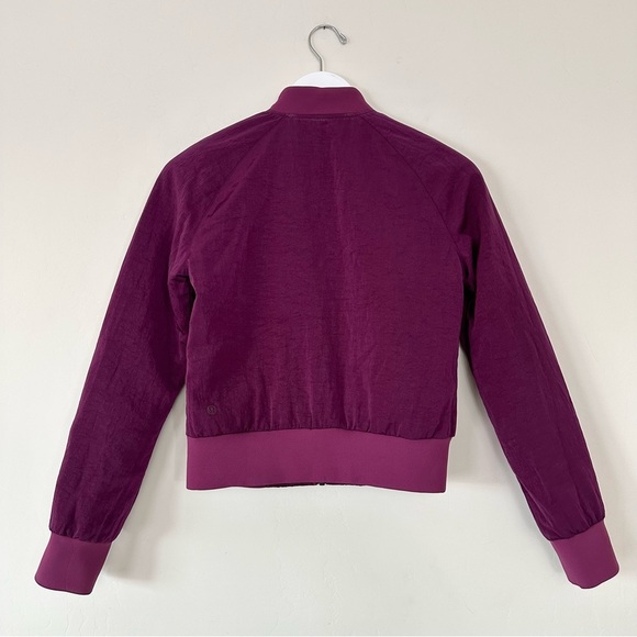 Lululemon Non-Stop Bomber *Reversible in Marvel - Picture 9 of 14